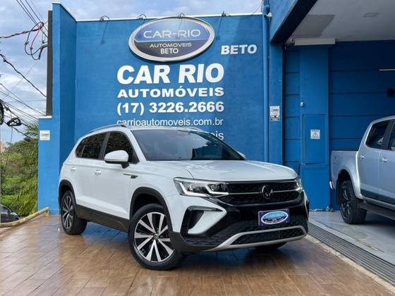 VOLKSWAGEN TAOS 1.4 250 TSI TOTAL FLEX HIGHLINE AUTOMÁTICO
